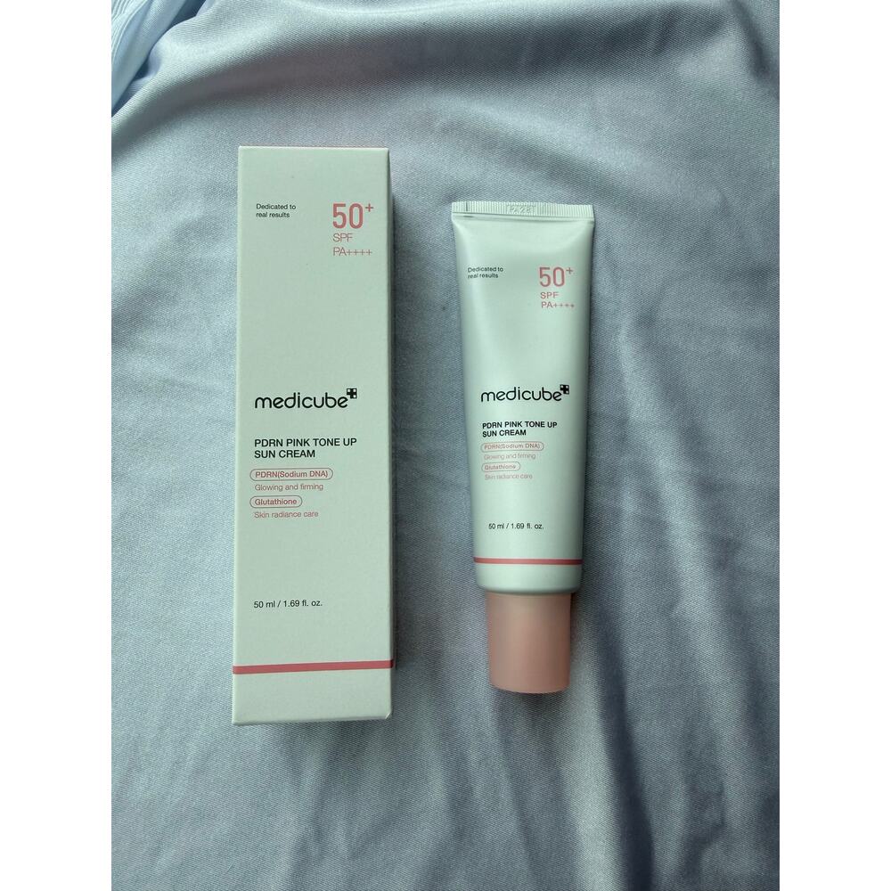 Medicube PDRN pink tone up sun cream